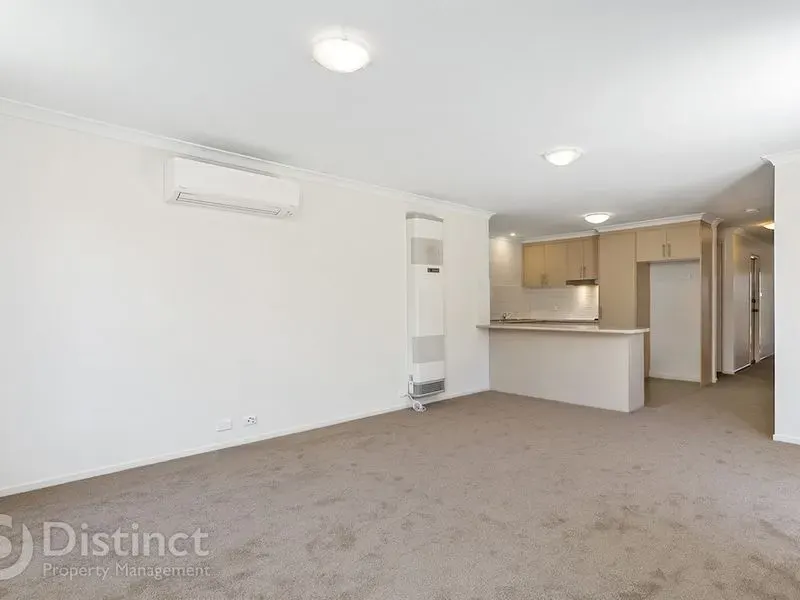 35 Constance Stone Street, Macgregor, photo 5