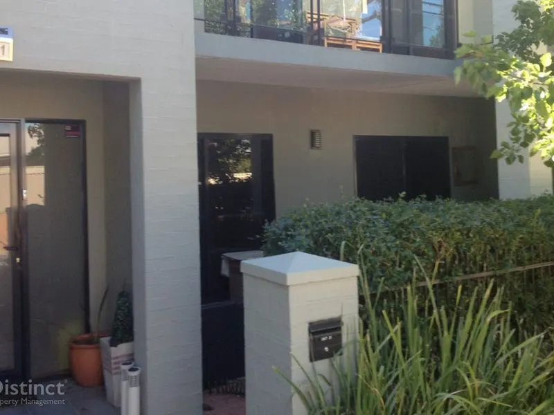 21 Chidley Street, Gungahlin, photo 1