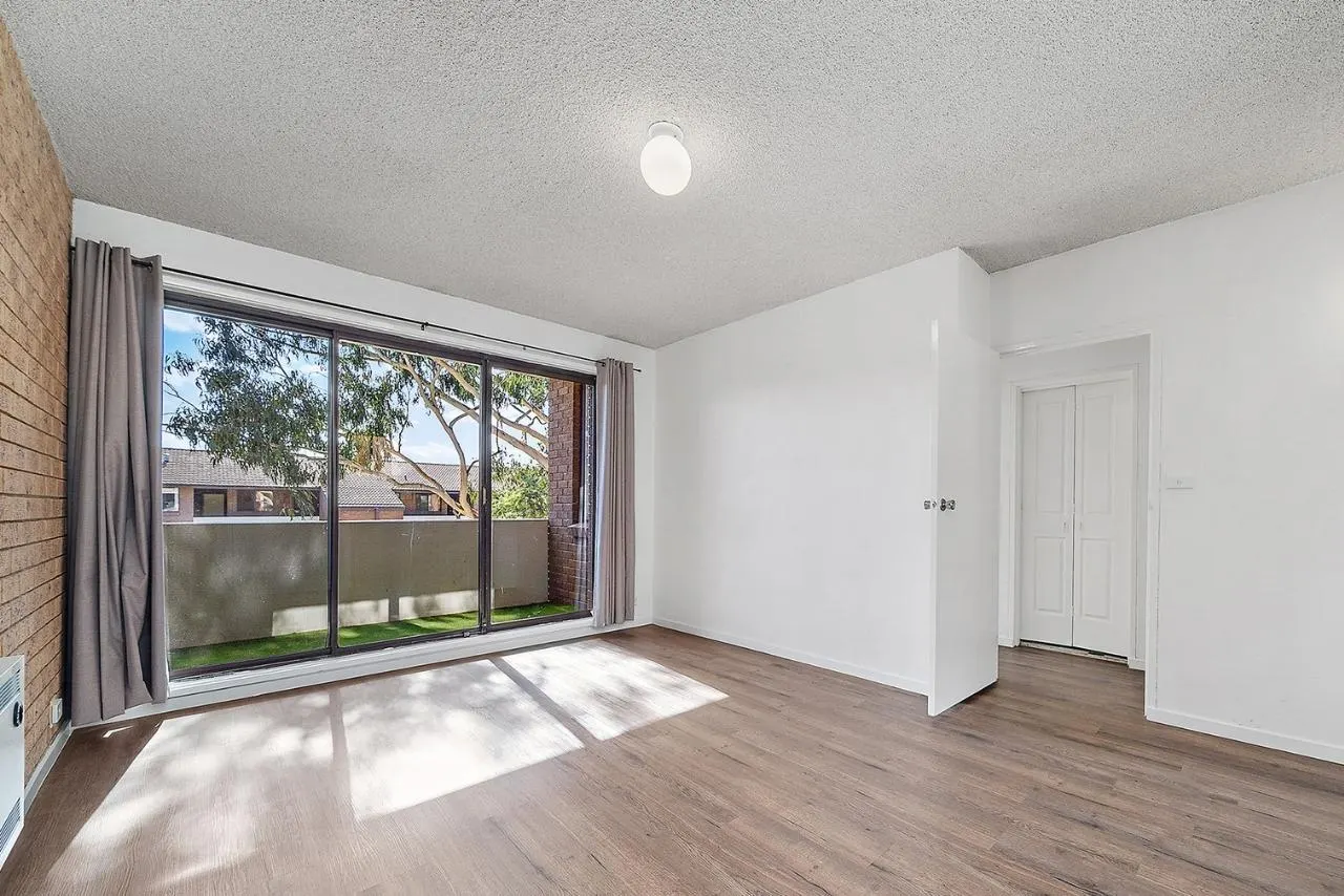 19/30 Springvale Drive, Hawker, photo 1