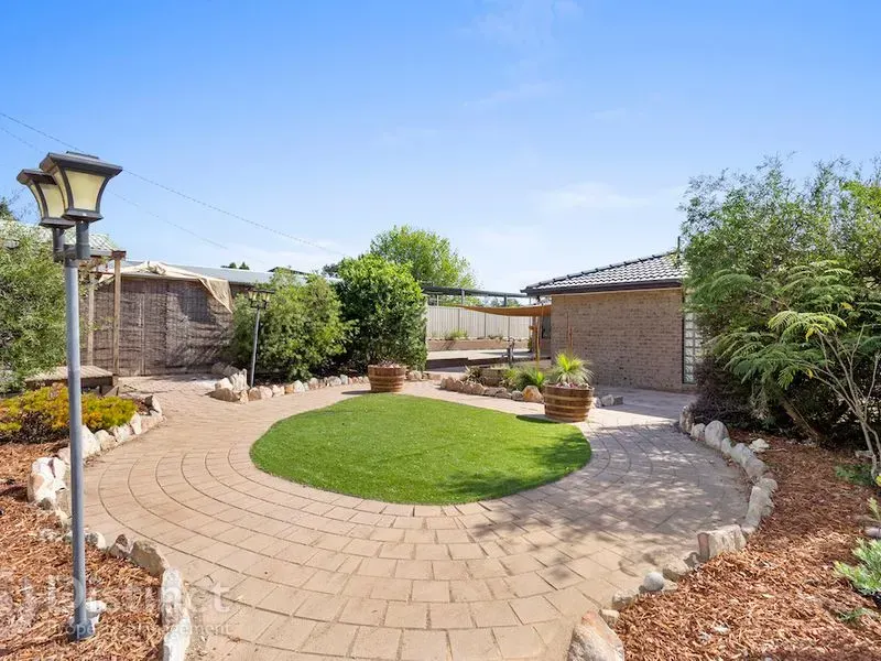 5 Tannabar Place, Isabella Plains, photo 13