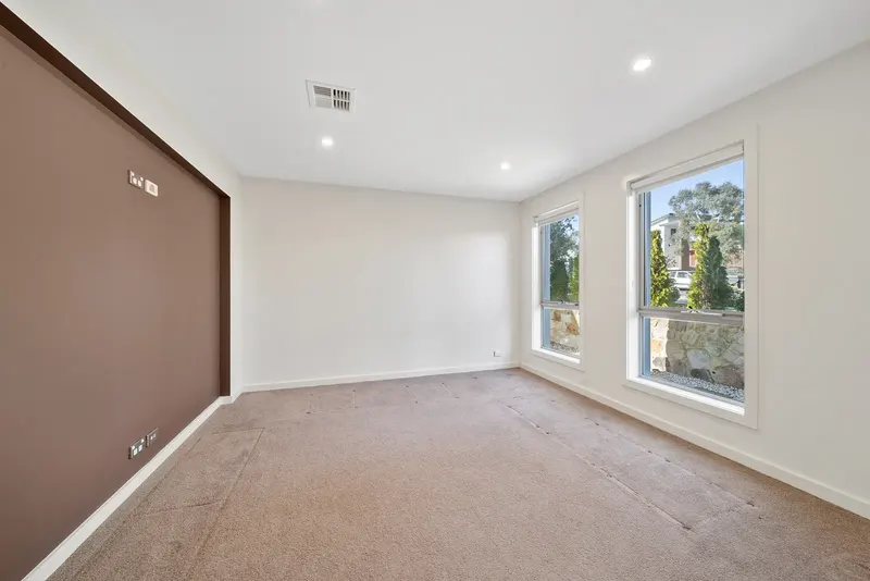 55 Langtree Crescent, Crace, photo 11