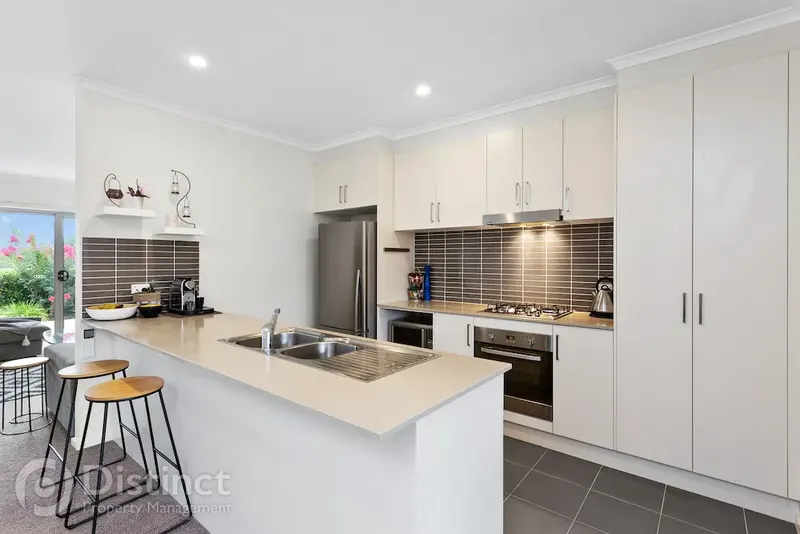 14/20 Clare Burton Crescent, Franklin, photo 2