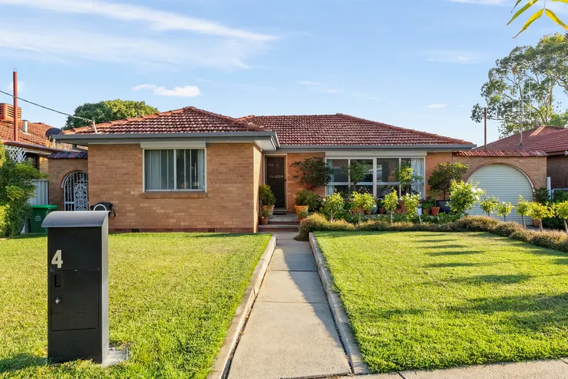 4 Dane Street, Karabar, photo 2