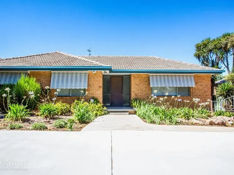 50 Chuculba Crescent, Giralang ACT 2617, photo 1