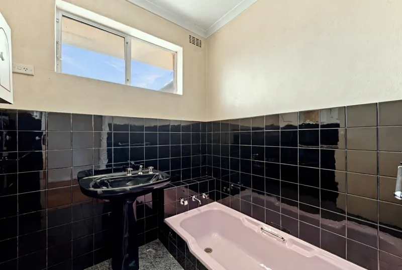 102 Stornaway Road, Queanbeyan, photo 14