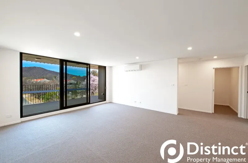 27/90 Lowanna Street, Braddon, photo 6