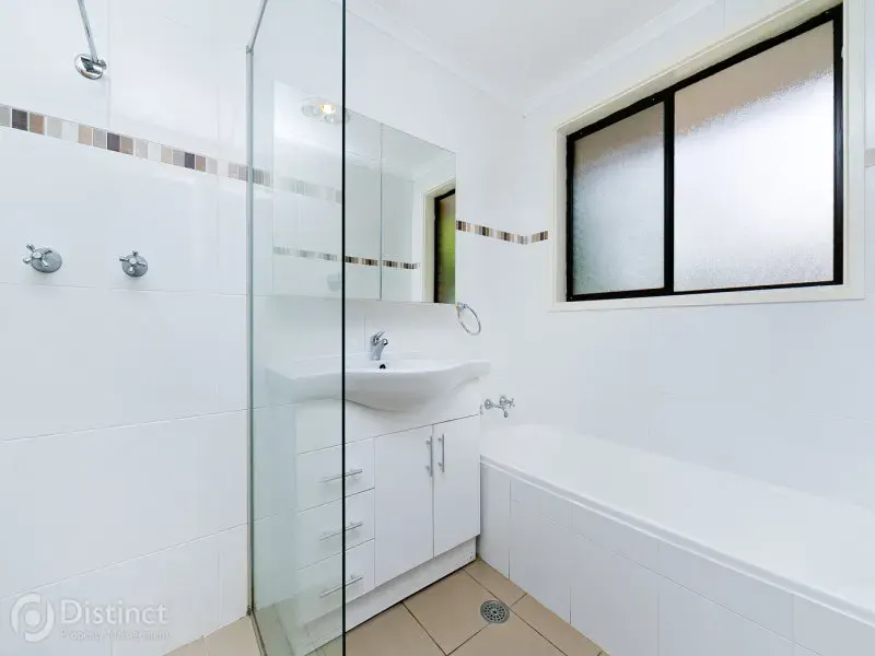 30 Jenner Court, Wanniassa, photo 7