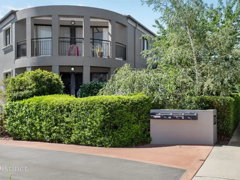 1/5 Wise Street, Braddon, photo 1