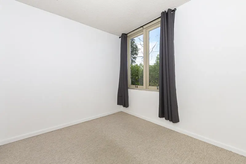 2/64 Knox Street, Watson, photo 3