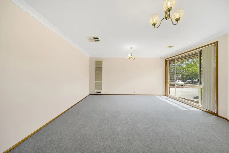20 Gabriel Avenue, Jerrabomberra, photo 3