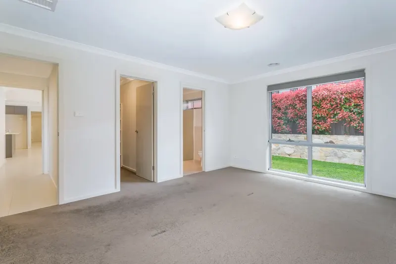 12 Victoria Owen Circuit, Casey, photo 10