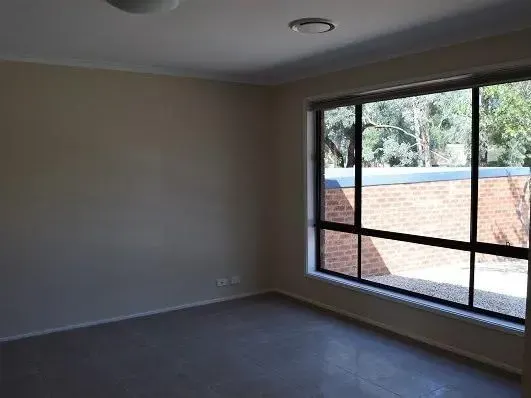 25 Frater Crescent, Lyneham, photo 7