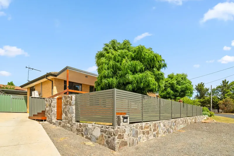 18 Dunn Street, Queanbeyan West, photo 7