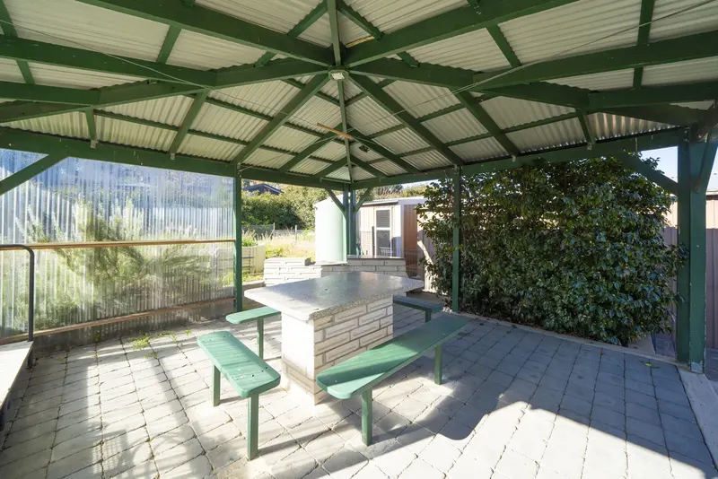33 Baskerville Street, Chisholm, photo 11