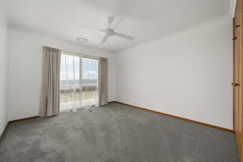 11 Bainton Crescent, Melba, photo 17