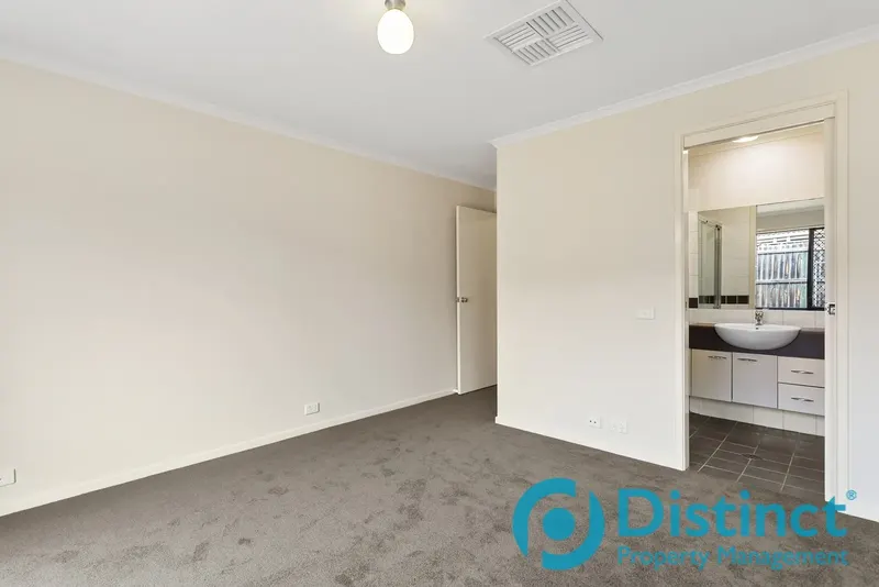 29/121 Streeton Drive, Stirling, photo 11