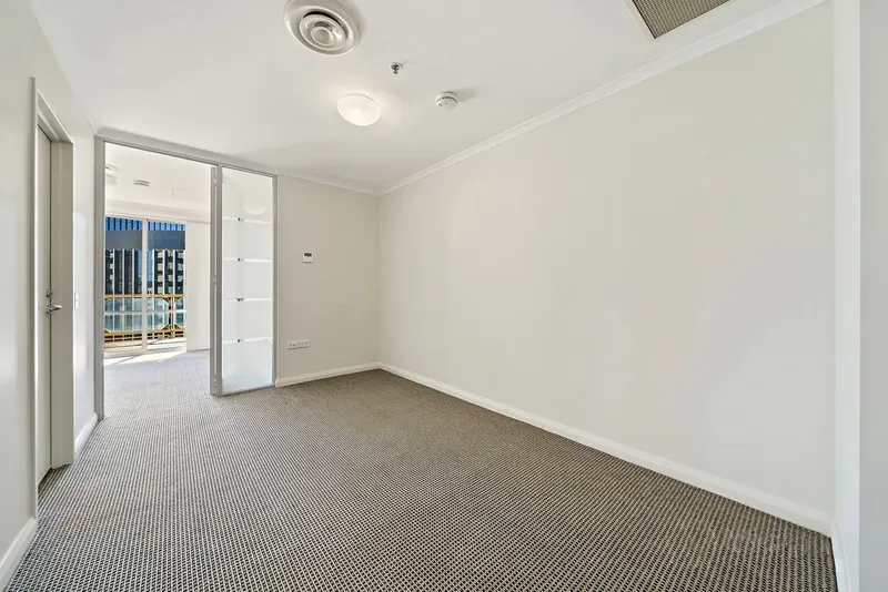 608/2 Akuna Street, City ACT 2601, photo 2