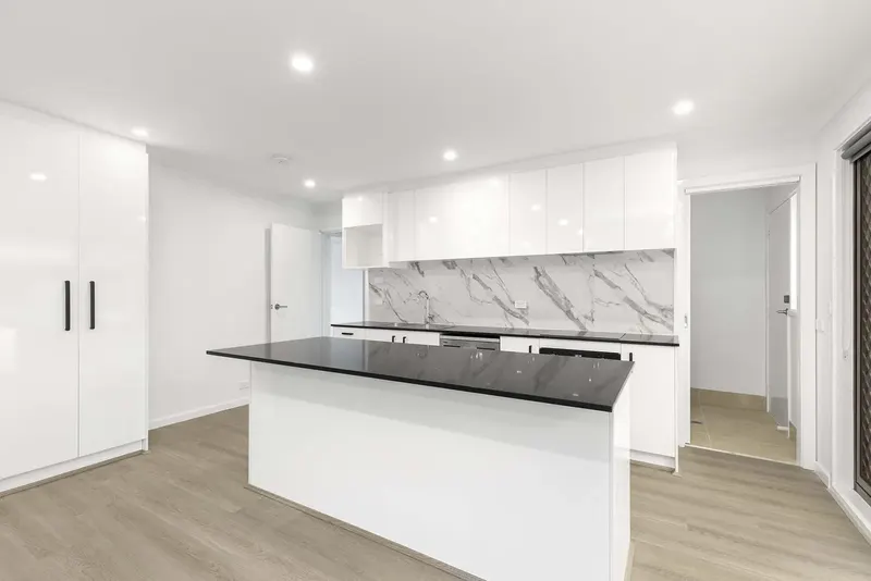 24 Summerville Crescent, Florey, photo 2