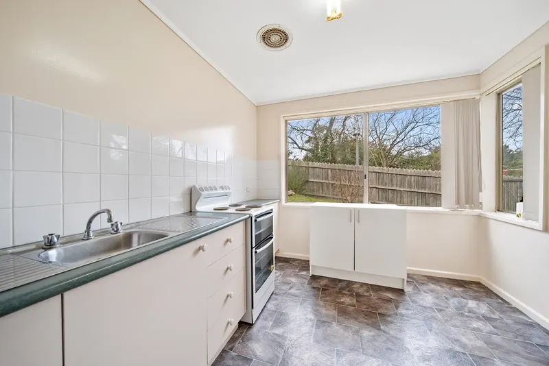6 Tom Place, Charnwood, photo 8
