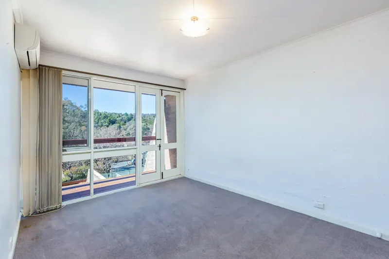 9 Menkens Court, Phillip, photo 5