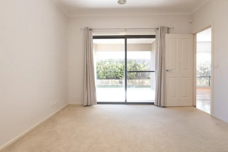 8 Charlotte Barton Street, Franklin, photo 10