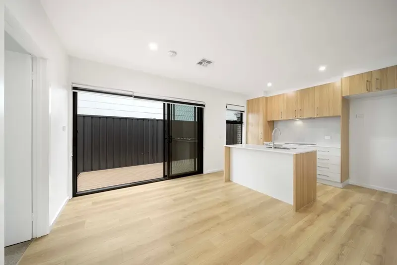 1a/37 Sculthorpe Avenue, Whitlam, photo 6