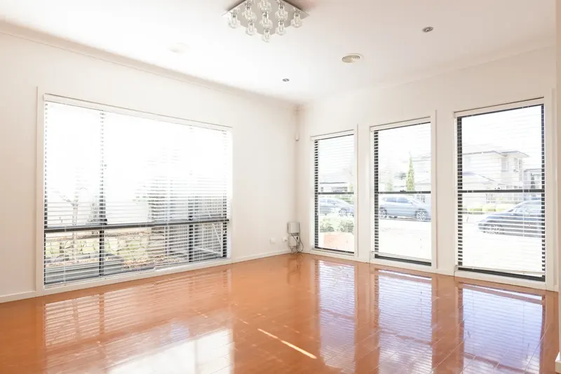 8 Charlotte Barton Street, Franklin, photo 3