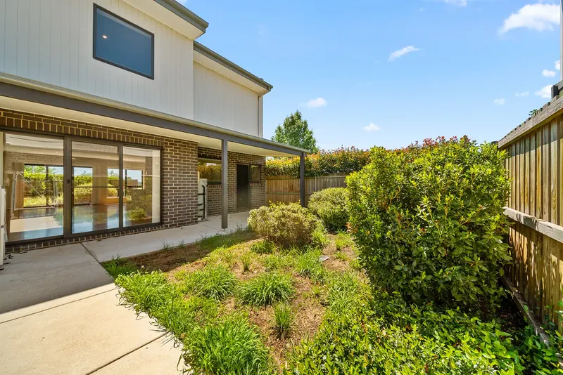 1 Bill Leng Street, Coombs, photo 13
