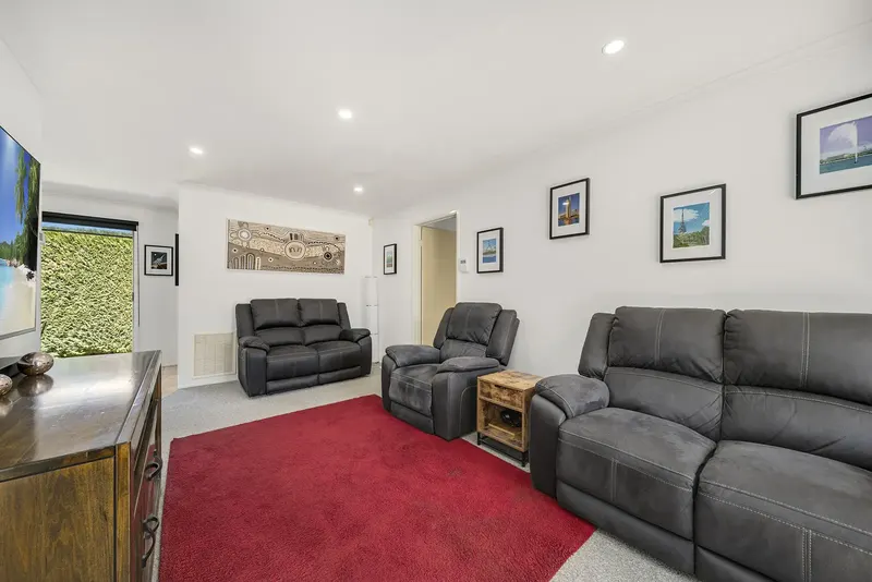 4/49 Jandamarra Street, Ngunnawal, photo 3