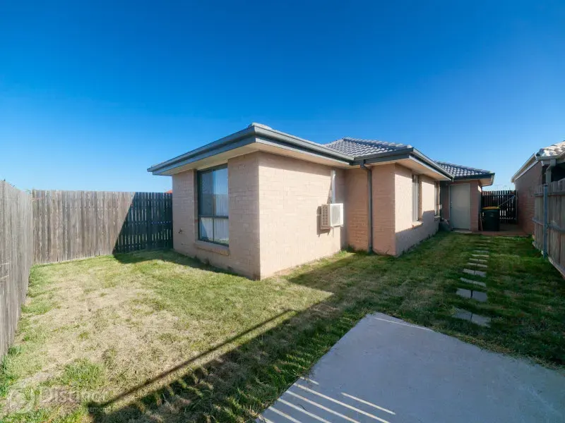 17 Audrey Cahn Street, Macgregor, photo 8