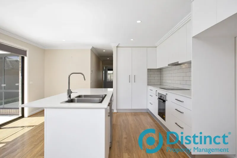 8b Kellway Street, Evatt, photo 4