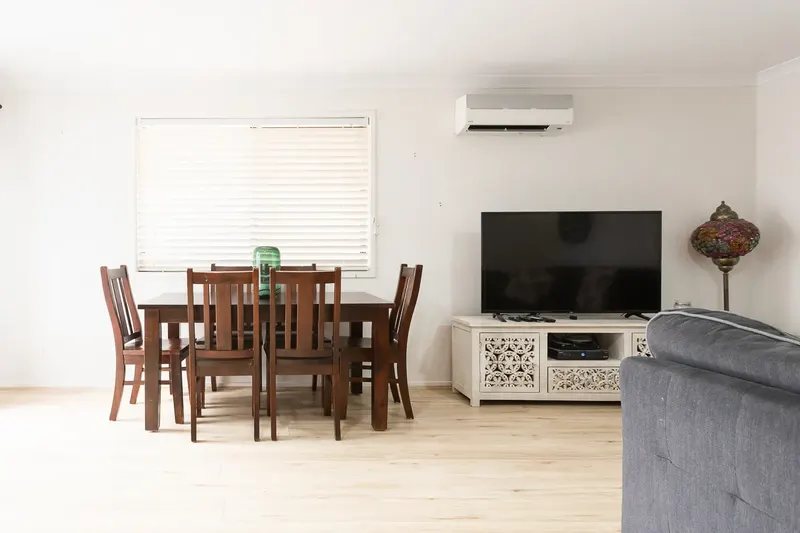 32 Isbister Street, Macgregor, photo 4