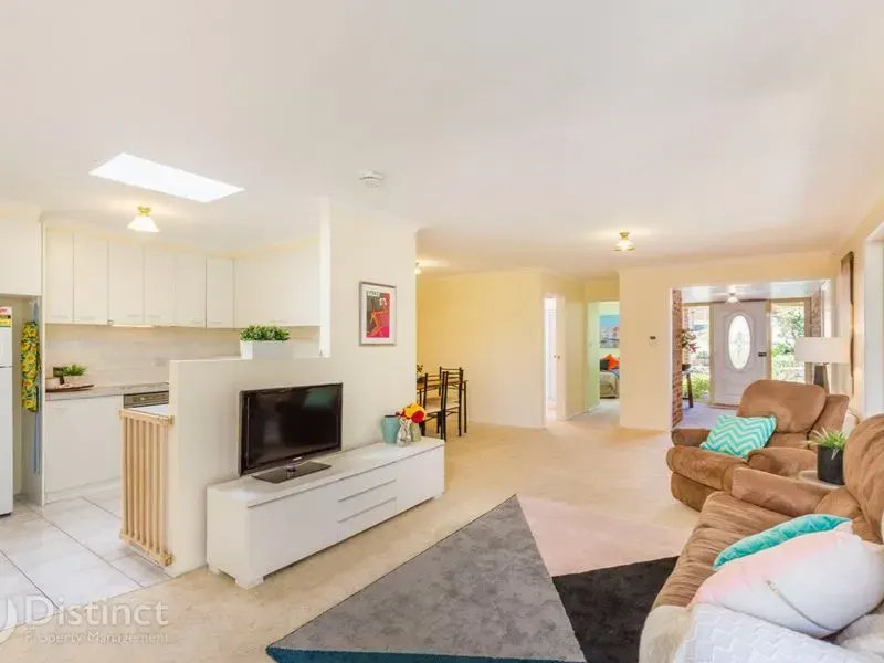 62 Ferguson Circuit, Ngunnawal, photo 3