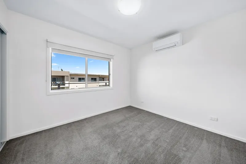 128/51 Catalano Street, Wright, photo 9