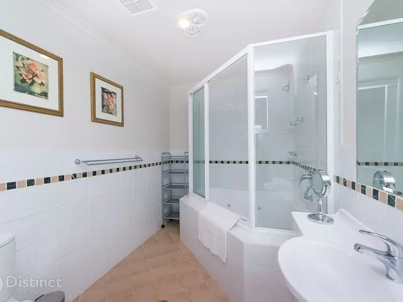 11/34 Leahy Close, Narrabundah, photo 6