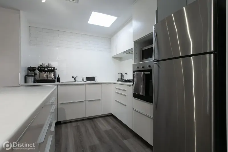 6 Moorehead Place, Latham, photo 5