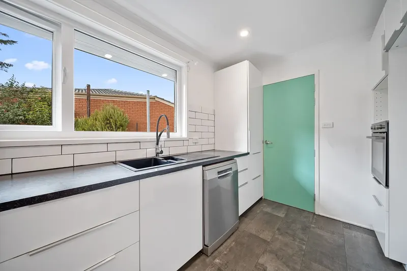 33 Pawsey Circuit, Florey, photo 5