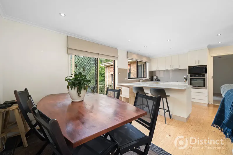 10 Montagu Place, Evatt, photo 5