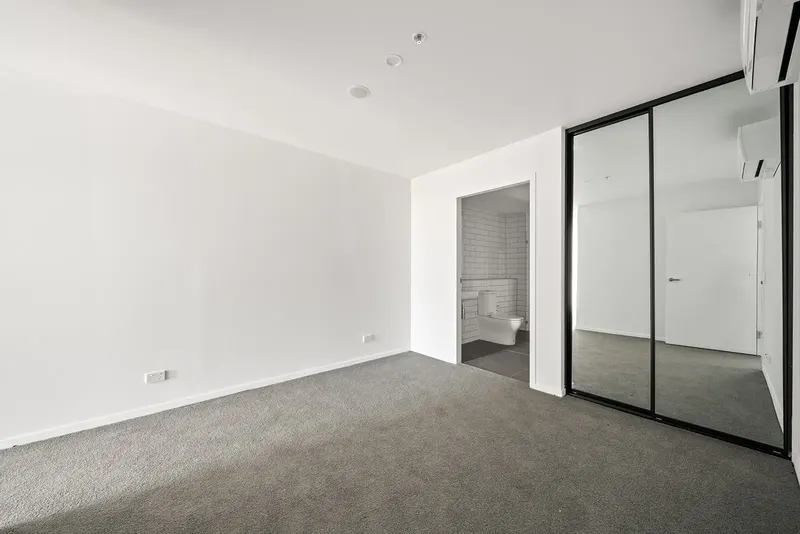 1204/90 Swain Street, Gungahlin, photo 7