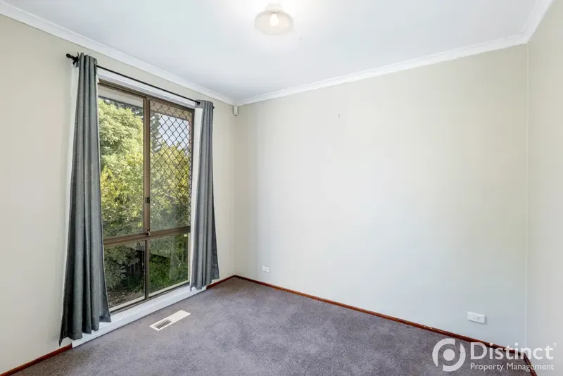 2 Mckenna Street, Wanniassa, photo 8