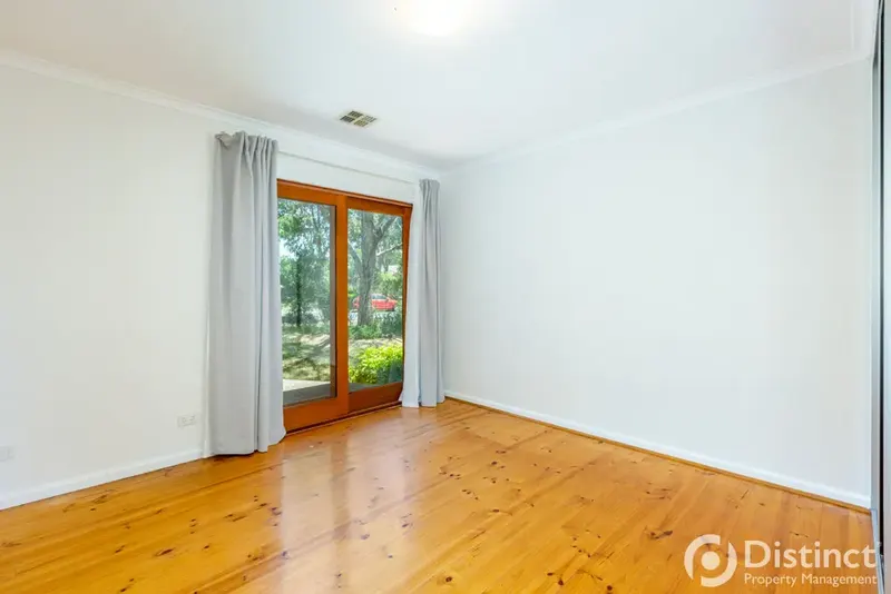 11 Swinden Street, Downer, photo 5
