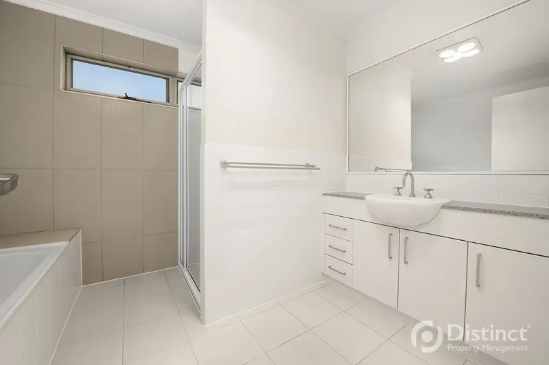 44 Ada Baker Street, Forde, photo 24
