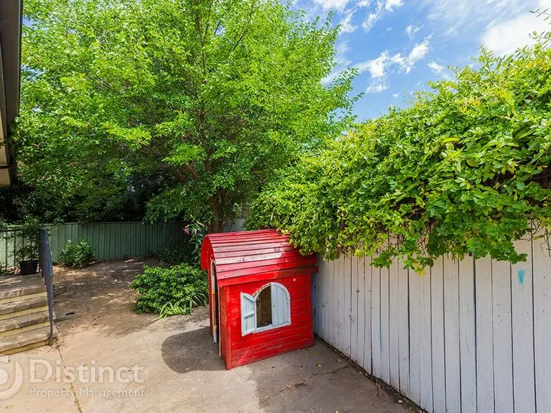 10 Broad Place, Kambah, photo 9