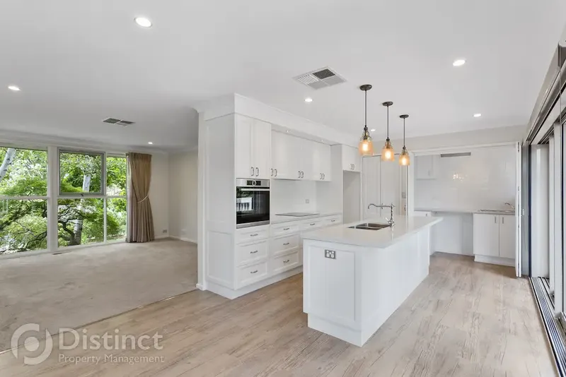 6 Allwood Street, Chifley, photo 4