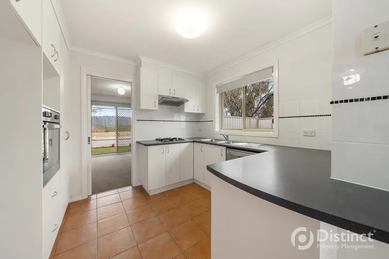 25 Bayside Court, Jerrabomberra, photo 4