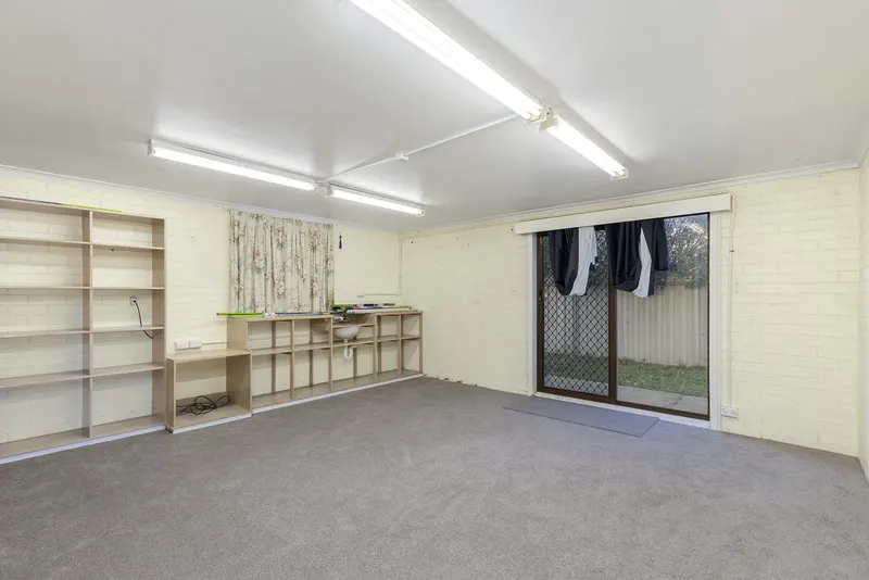 31 Carr Crescent, Wanniassa, photo 16