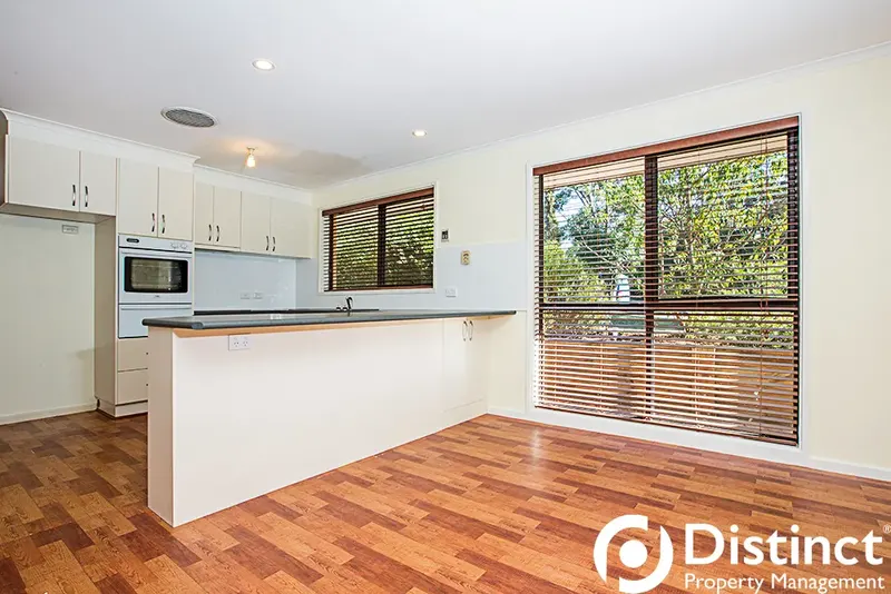 29 Currey Street, Gowrie, photo 3