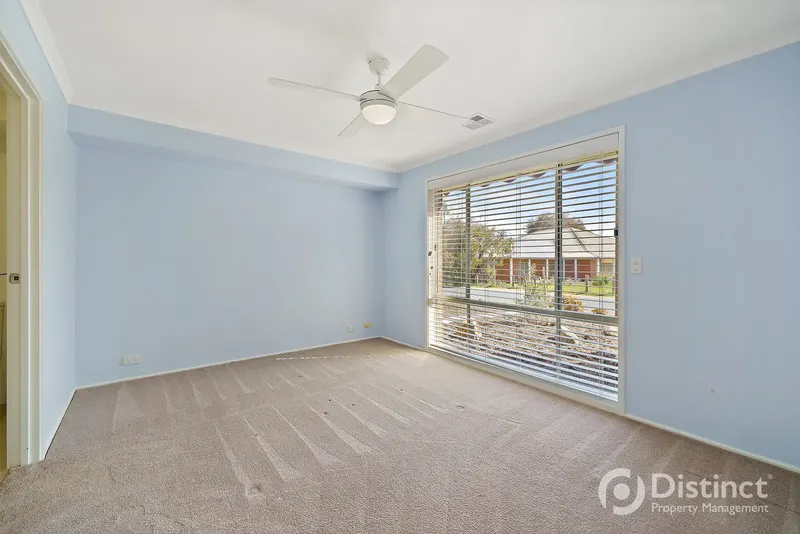 12 Arakoon Cres, Isabella Plains, photo 12