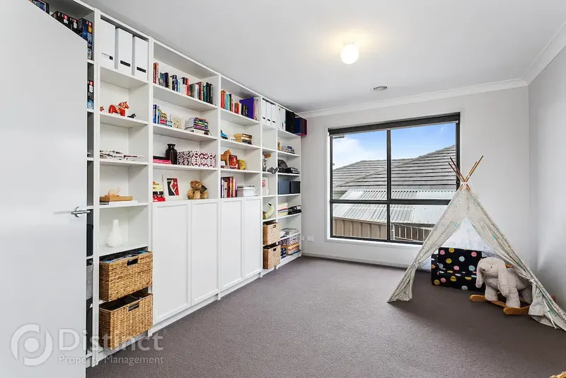 11 Eve Langley Street, Franklin, photo 10