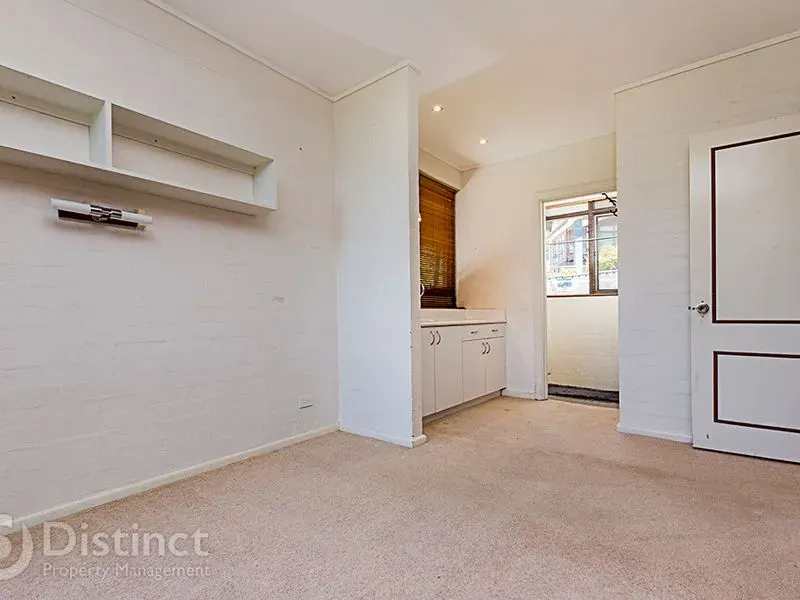 32 Hawker Street, Torrens, photo 4